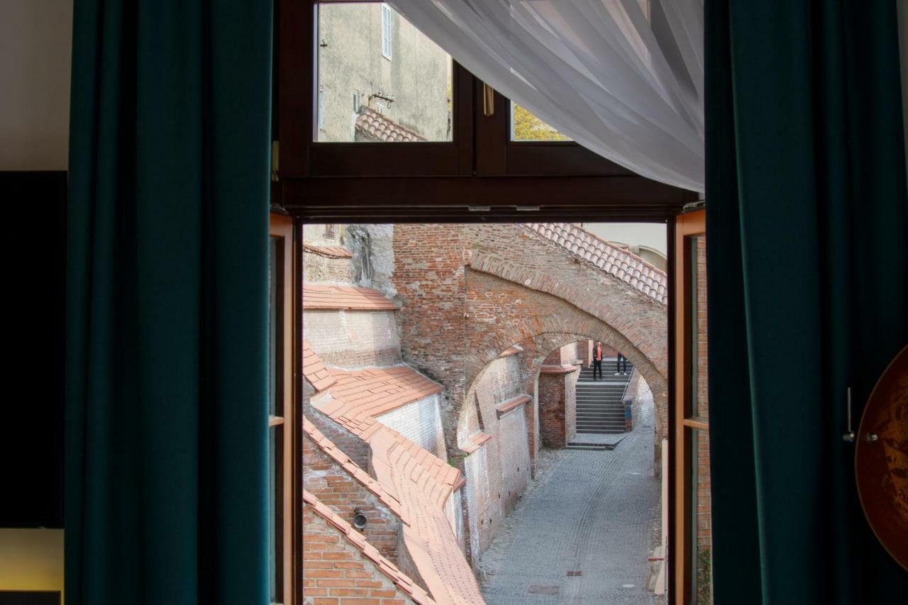 Kleines Hotel Sibiu Extérieur photo